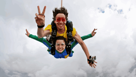 Skydiving in Dubai